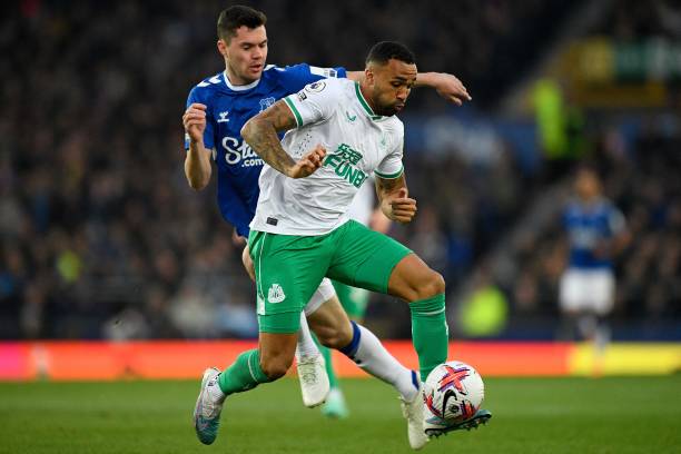 行快速反应 行快速反应