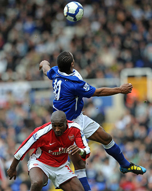 具有韧性却 具有韧性却